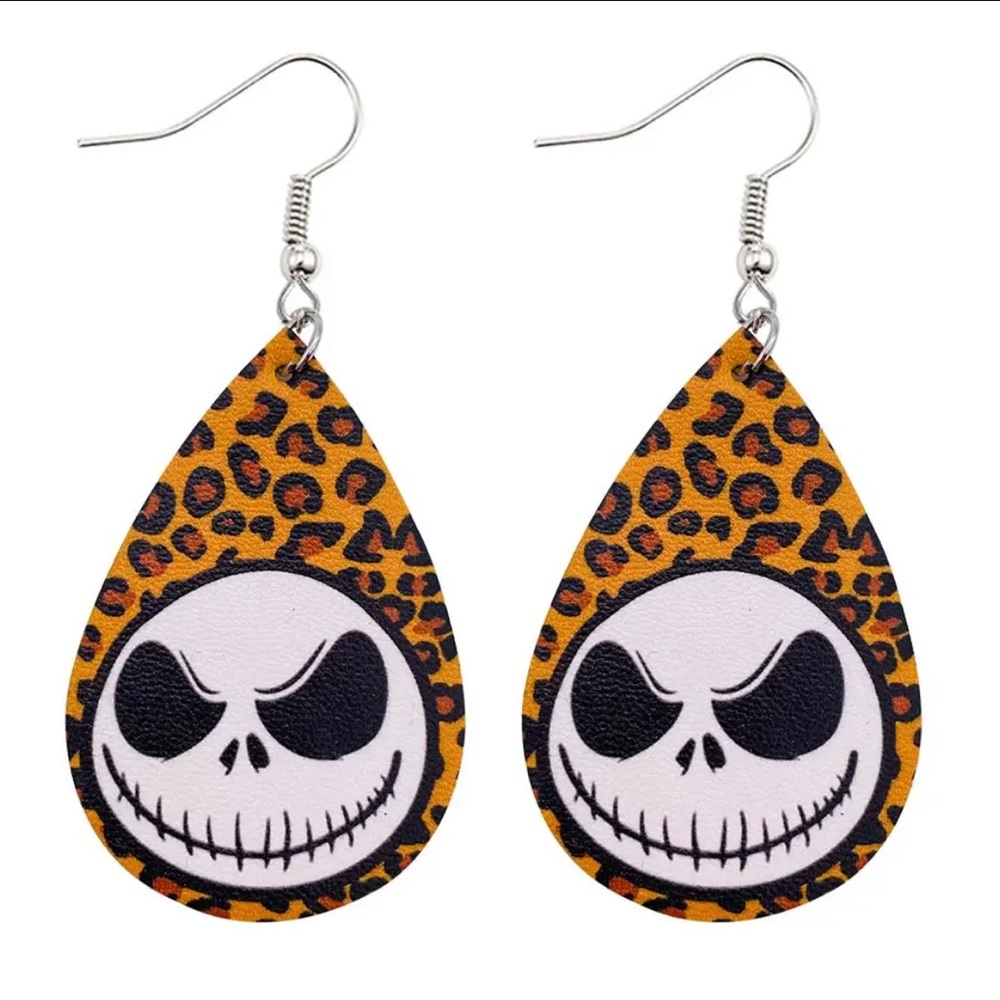🖤✨ Jack Skellington Earrings